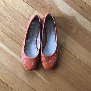 Adrienne Vittadini flats